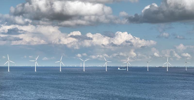 Windmolens in de zee