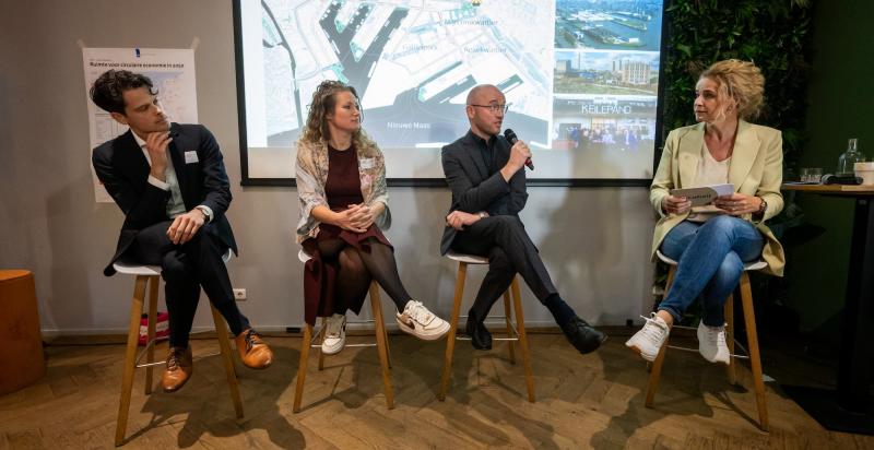 Panel praat over M4H